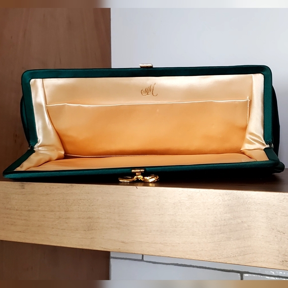Morris Moskowitz Emerald Green Satin Clutch Gold Rhinestone Clasp+ Bag Inside - Picture 2 of 15